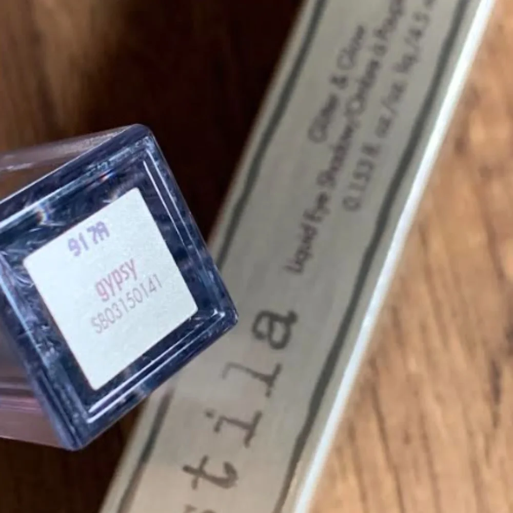 🆕 Stila Glitter Eyeshadow